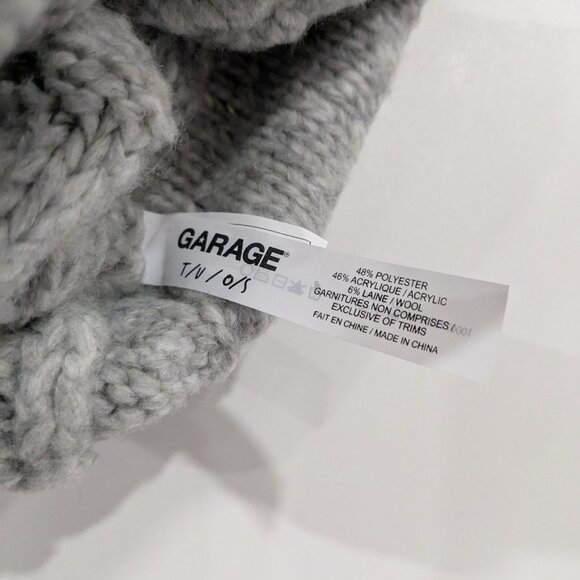 Garage Knit Fur Pompom Toque Hat Winter Hat Grey One Size - Picture 2 of 2